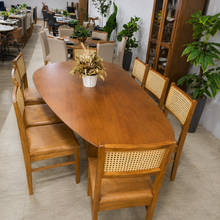 Carregar imagem no visualizador da galeria, Mesa de Jantar Prime Elegance